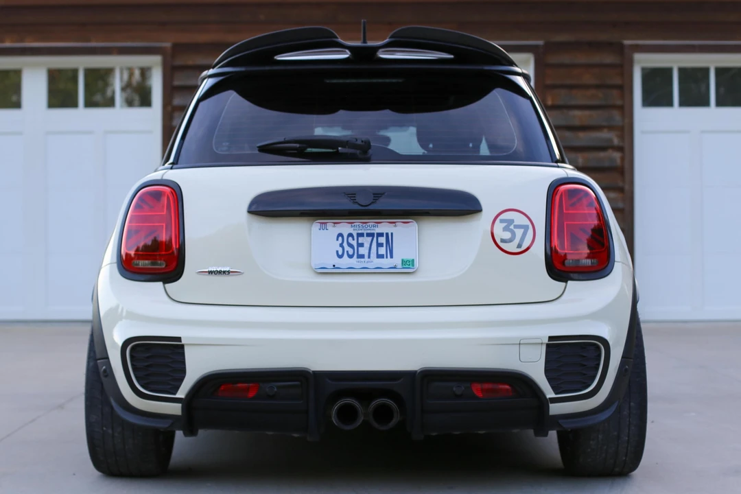 2017 Mini Mini Cooper S 3rd Gen - Image 5 of 31