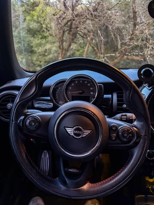 2017 Mini Mini 3rd Gen - Image 8 of 17