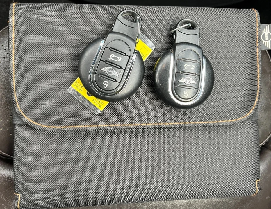 2017 Mini Mini Cooper S 3rd Gen - Image 27 of 27