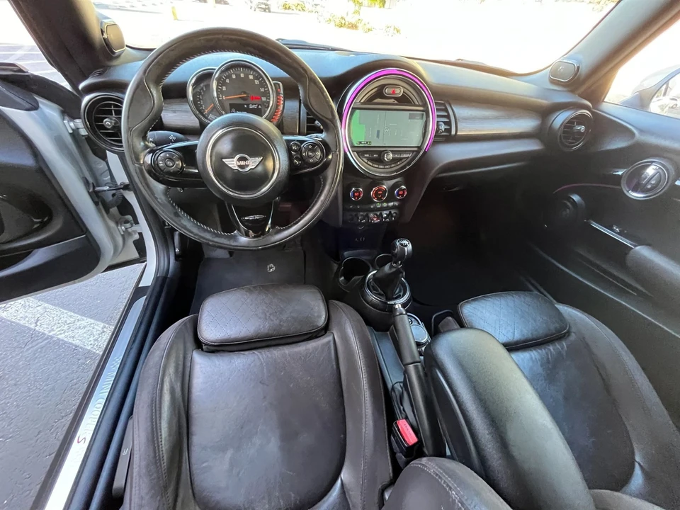 2017 Mini Mini Cooper S 3rd Gen - Image 16 of 27