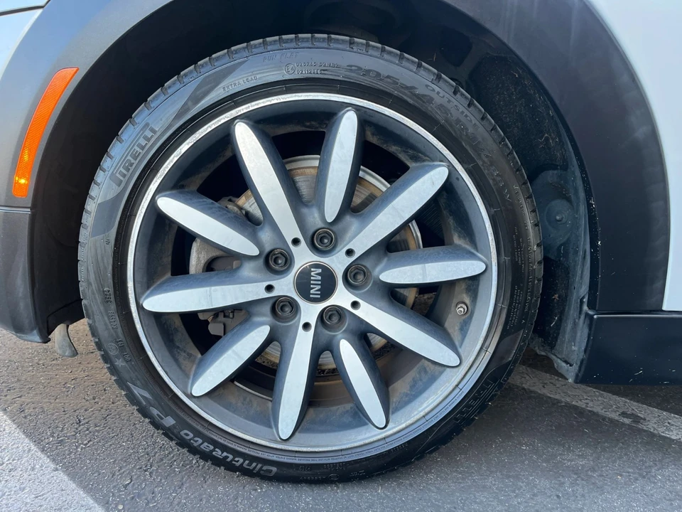 2017 Mini Mini Cooper S 3rd Gen - Image 25 of 27
