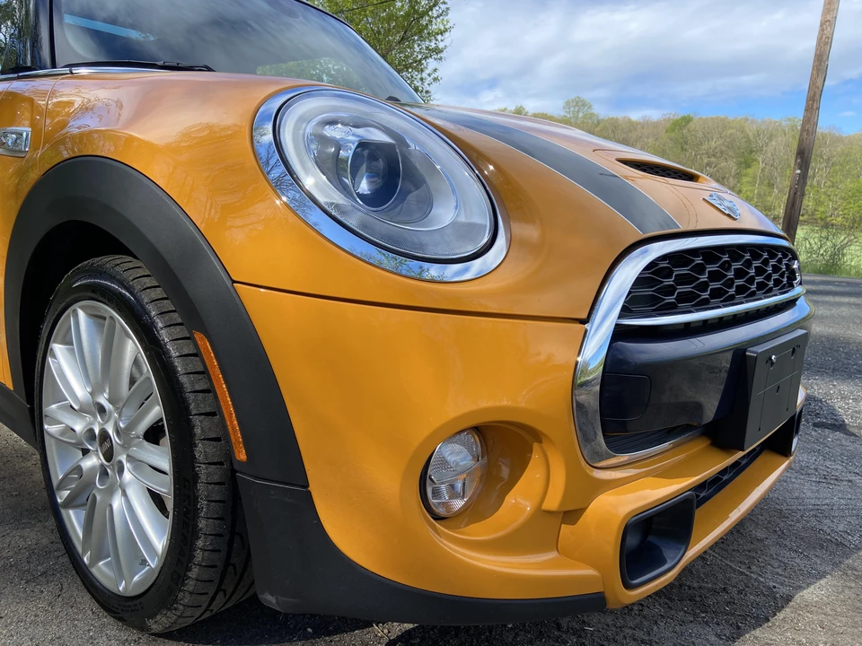 2017 Mini Mini Cooper S 3rd Gen - Image 25 of 31