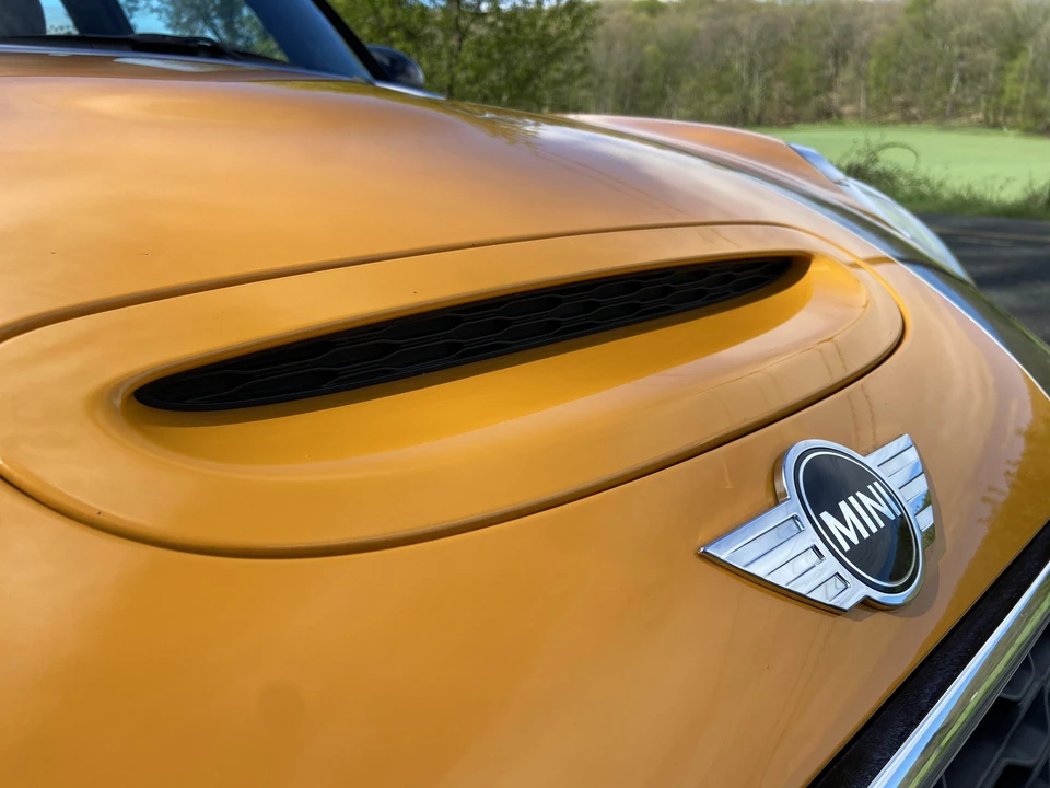 2017 Mini Mini Cooper S 3rd Gen - Image 21 of 31