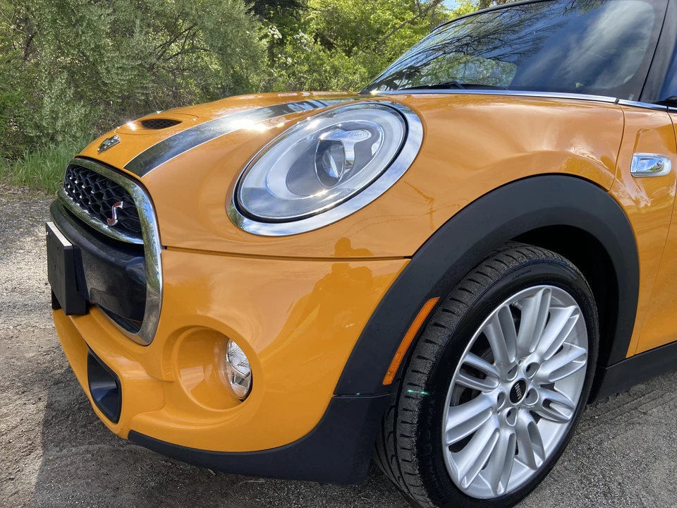 2017 Mini Mini Cooper S 3rd Gen - Image 27 of 31