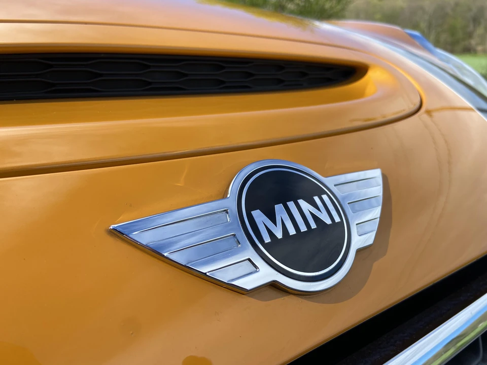 2017 Mini Mini Cooper S 3rd Gen - Image 22 of 31