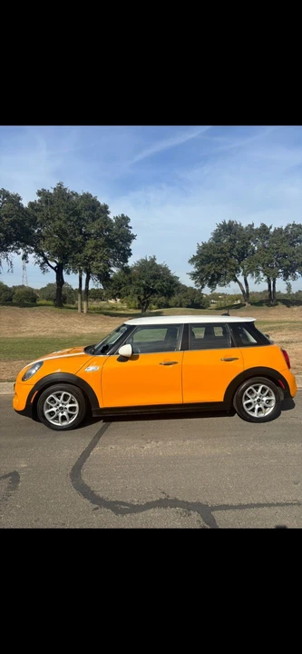 2017 Mini Mini Cooper S 3rd Gen - Image 2 of 8