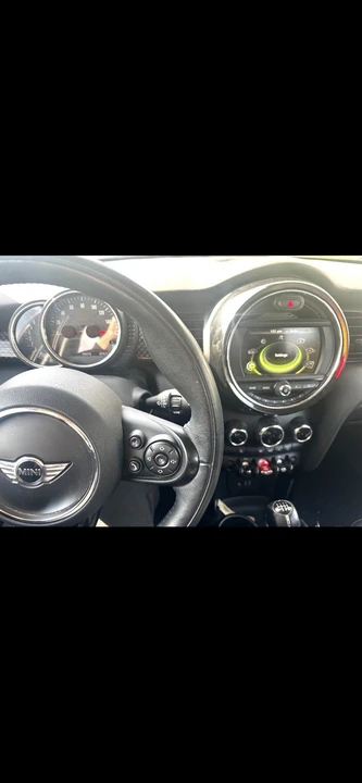 2017 Mini Mini Cooper S 3rd Gen - Image 8 of 8