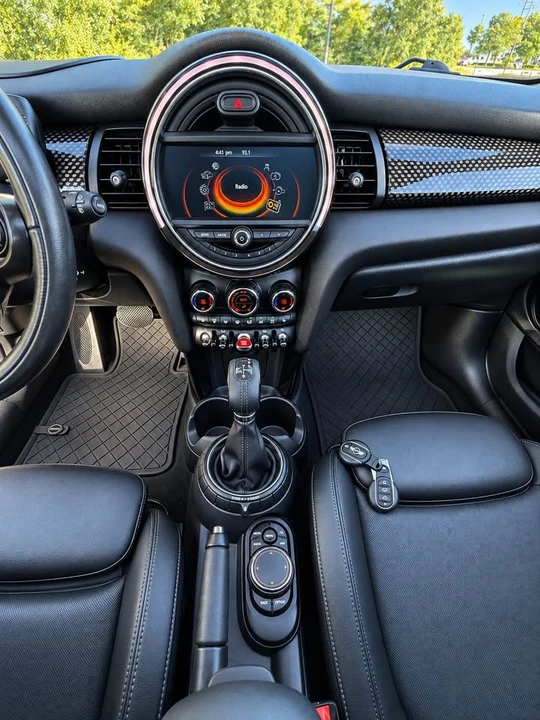2017 Mini Mini Cooper S 3rd Gen - Image 12 of 19