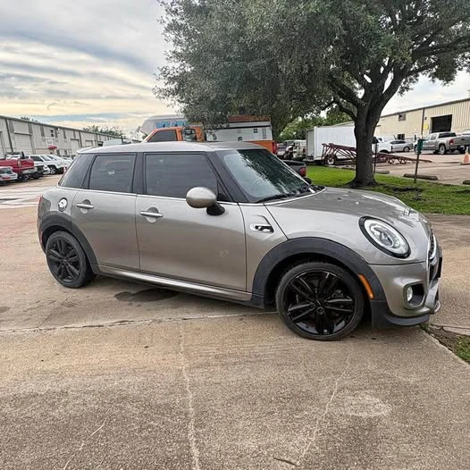 2017 Mini Mini John Cooper Works 3rd Gen - Image 1 of 1