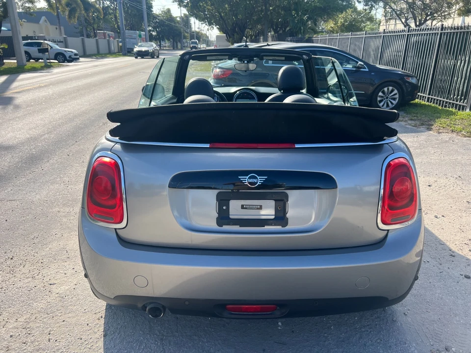 2017 Mini Mini 3rd Gen - Image 7 of 25