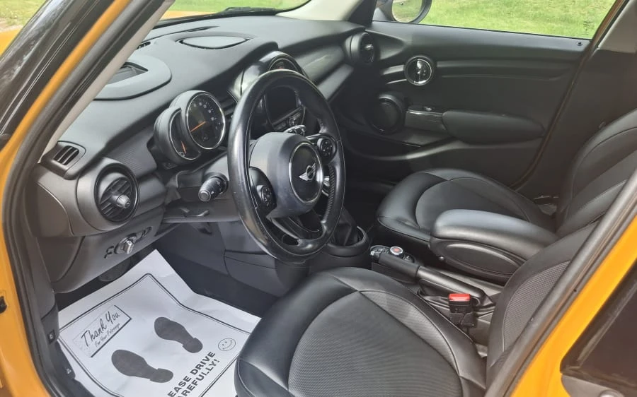 2017 Mini Mini 3rd Gen - Image 9 of 18