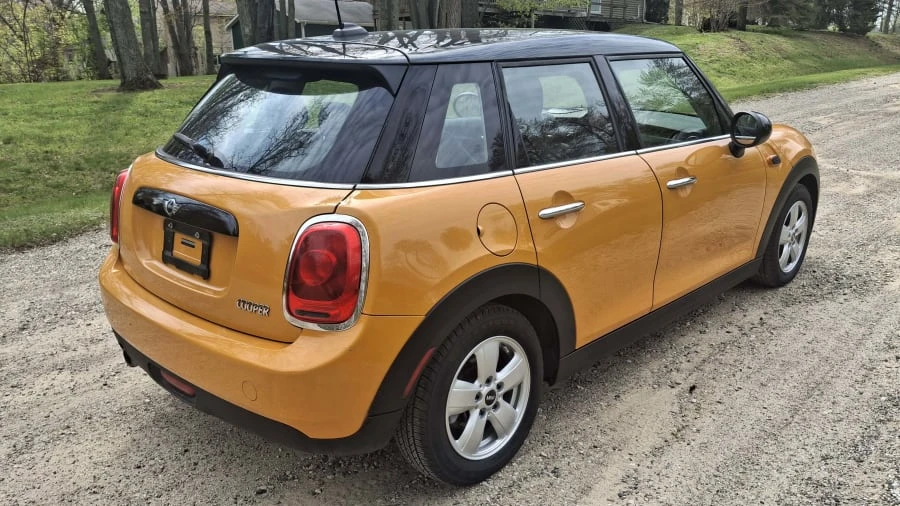 2017 Mini Mini 3rd Gen - Image 3 of 18