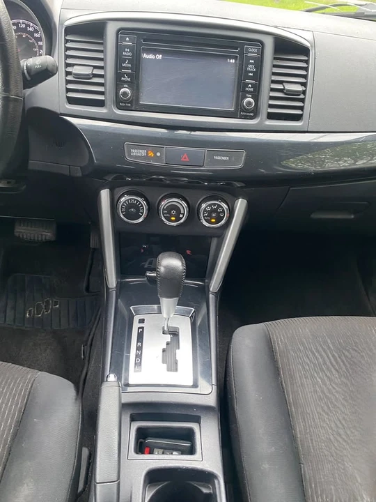 2017 Mitsubishi Lancer 10th Gen - Image 10 of 20