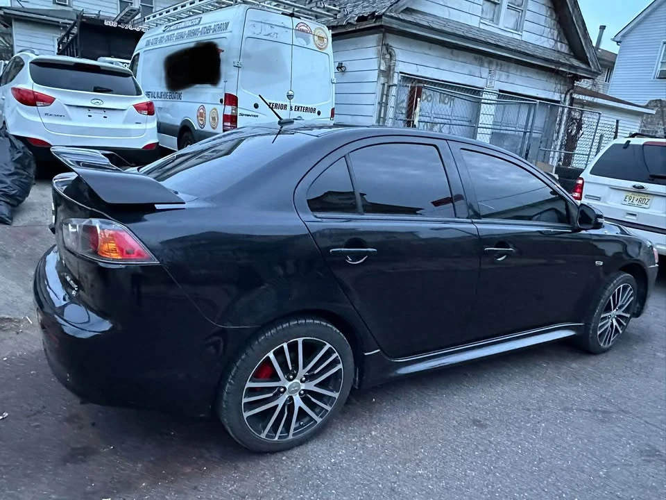 2017 Mitsubishi Lancer 10th Gen - Image 9 of 13
