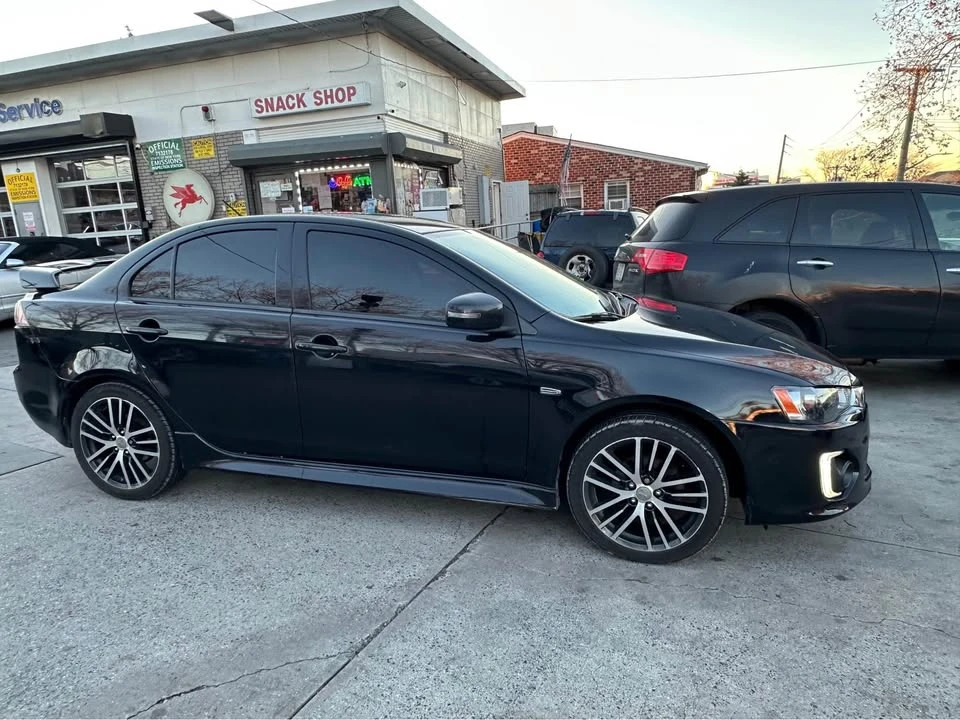 2017 Mitsubishi Lancer 10th Gen - Image 7 of 13