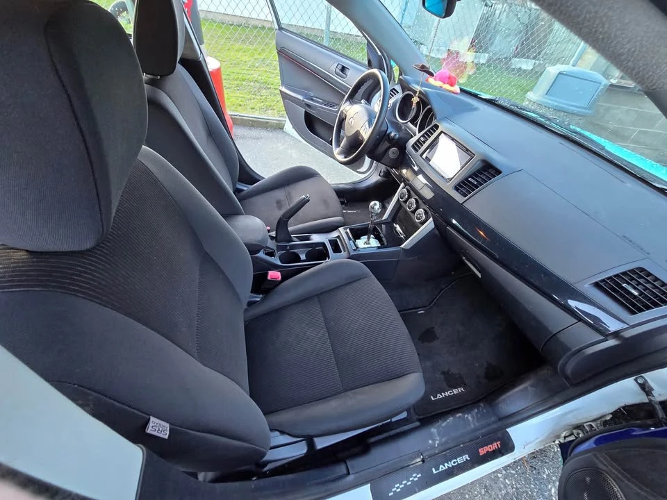 2017 Mitsubishi Lancer 10th Gen - Image 4 of 11
