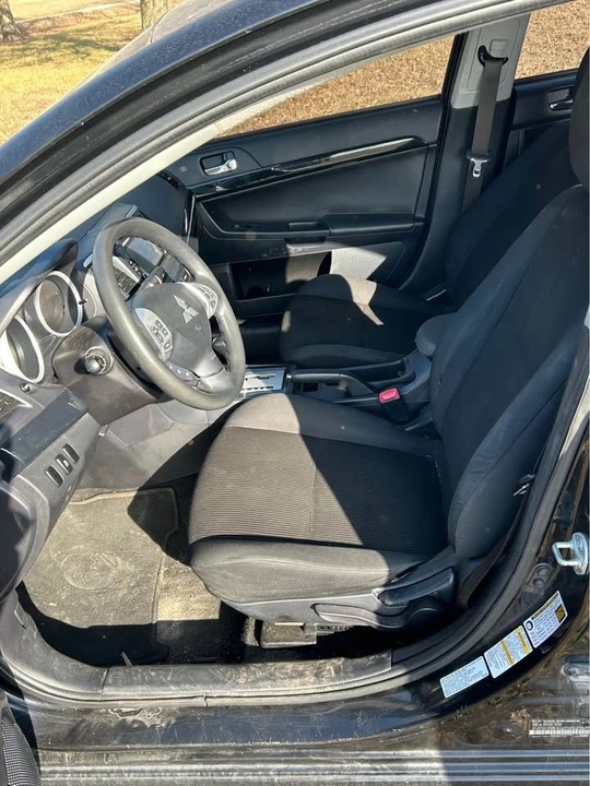 2017 Mitsubishi Lancer - Image 3 of 5