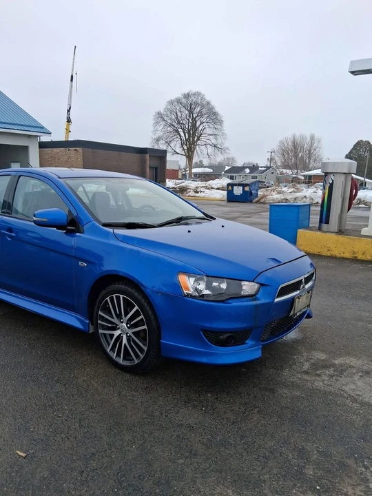 2017 Mitsubishi Lancer - Image 8 of 20