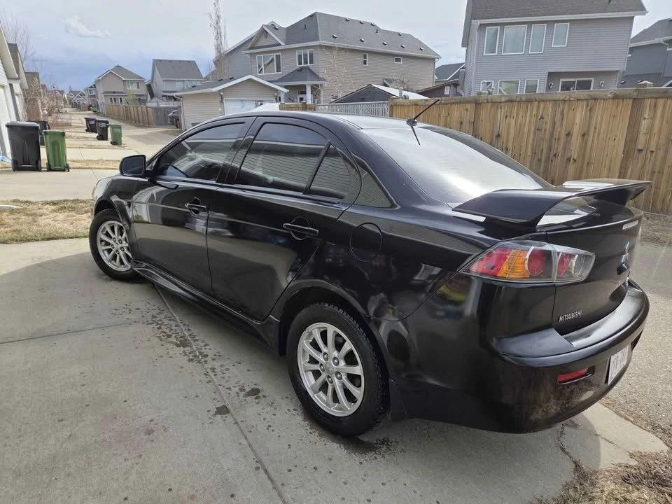 2017 Mitsubishi Lancer - Image 4 of 18