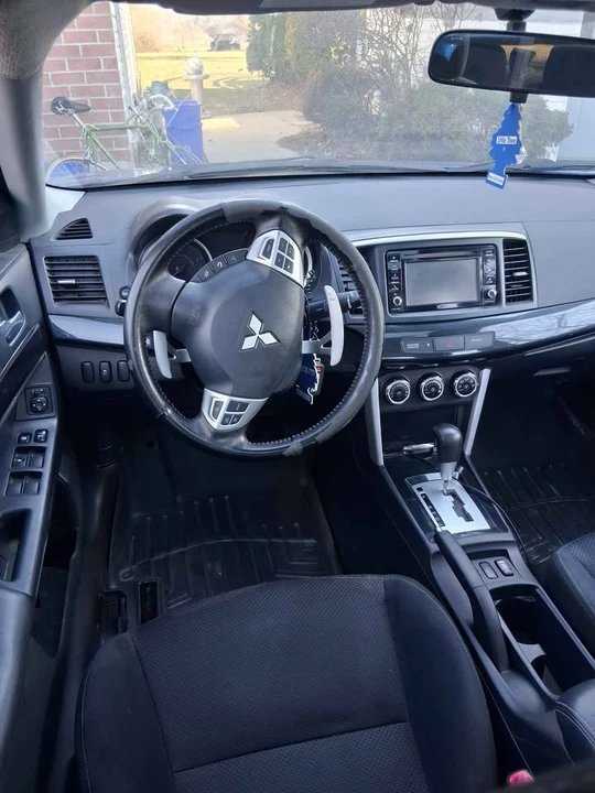 2017 Mitsubishi Lancer - Image 12 of 20