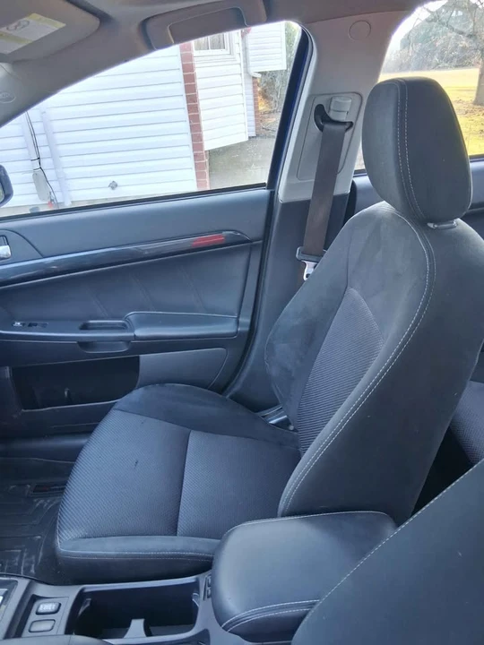 2017 Mitsubishi Lancer - Image 17 of 20