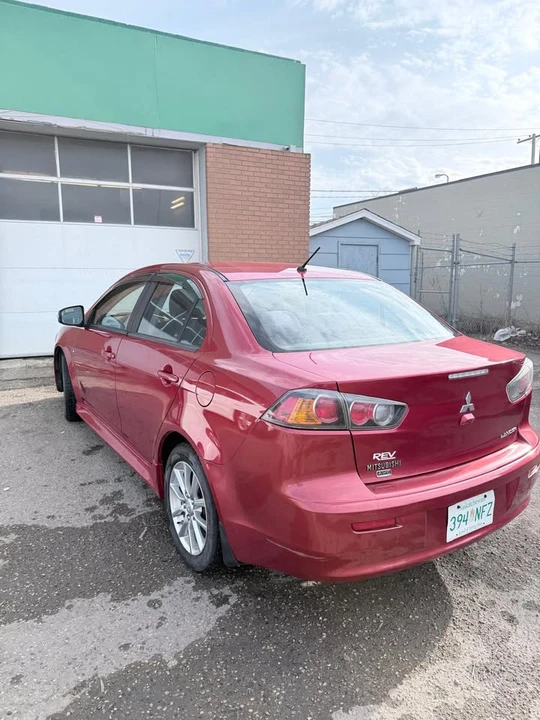 2017 Mitsubishi Lancer 10th Gen - Image 4 of 8