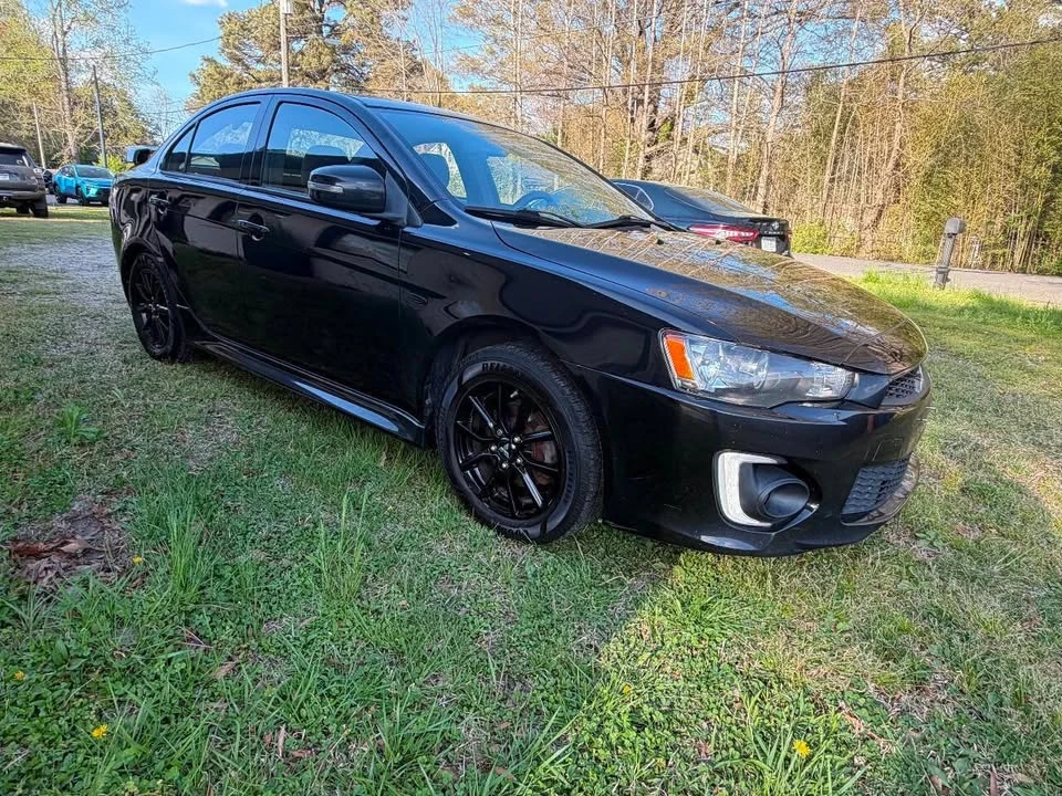 2017 Mitsubishi Lancer - Image 7 of 20
