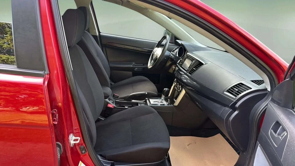2017 Mitsubishi Lancer - Image 10 of 14