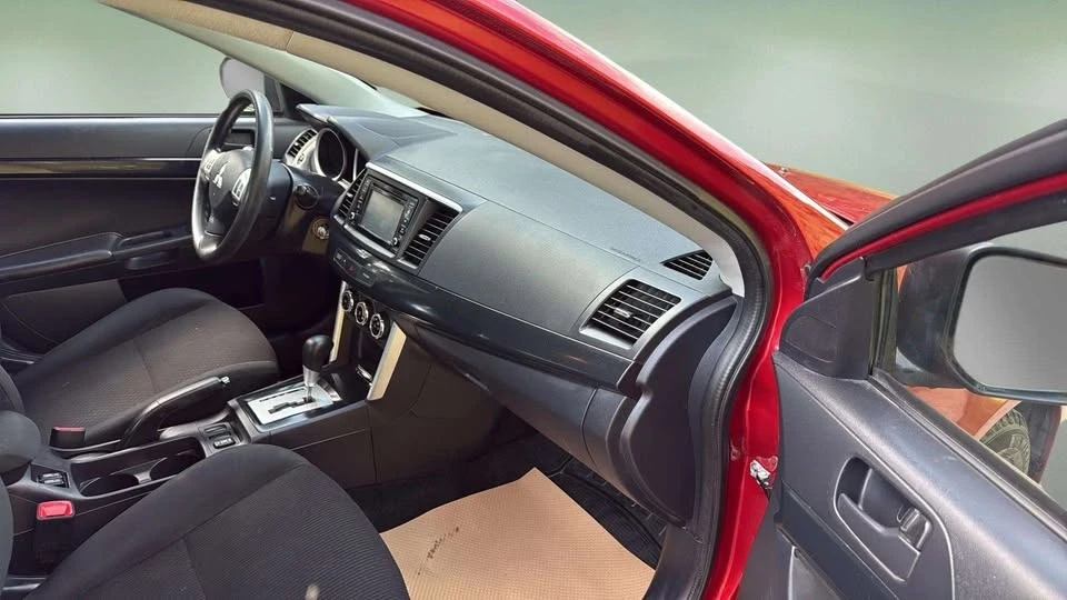 2017 Mitsubishi Lancer - Image 9 of 14