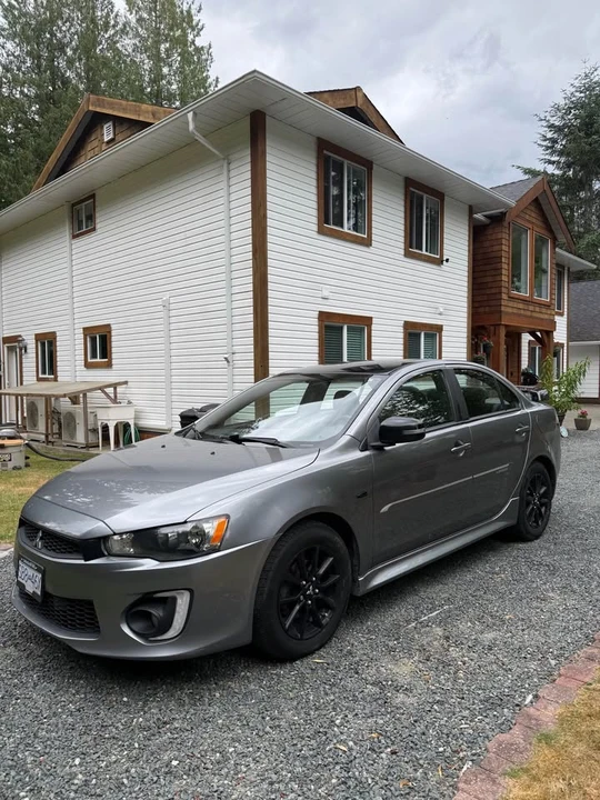 2017 Mitsubishi Lancer - Image 3 of 18