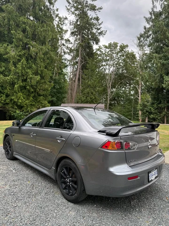 2017 Mitsubishi Lancer - Image 5 of 18