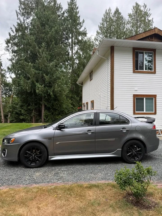 2017 Mitsubishi Lancer - Image 4 of 18