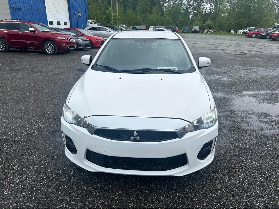2017 Mitsubishi Lancer - Image 2 of 6