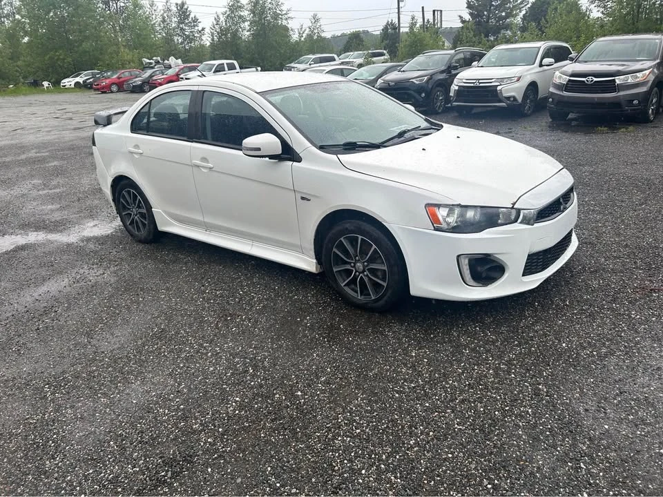 2017 Mitsubishi Lancer - Image 3 of 6
