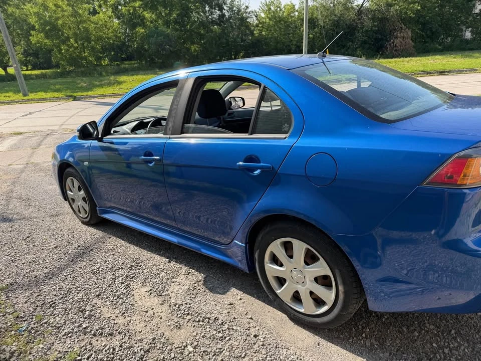 2017 Mitsubishi Lancer 10th Gen - Image 3 of 11