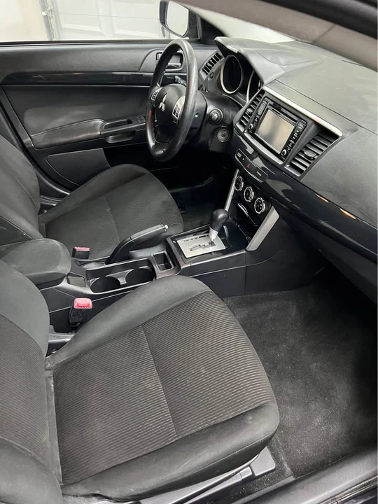 2017 Mitsubishi Lancer 10th Gen - Image 8 of 10