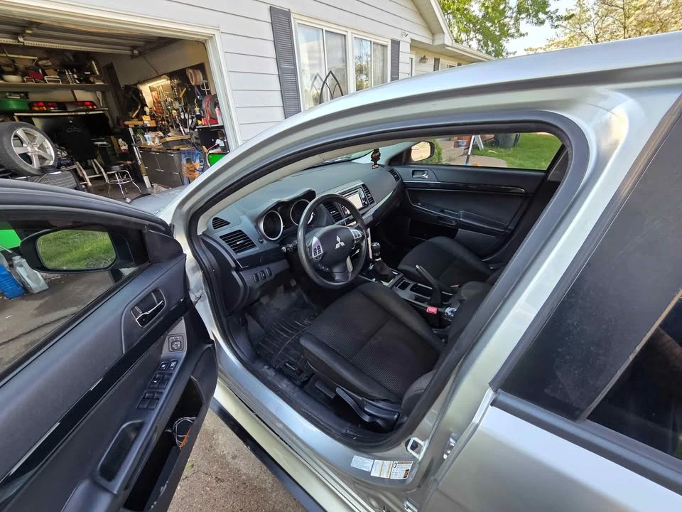 2017 Mitsubishi Lancer 9th Gen - Image 4 of 10