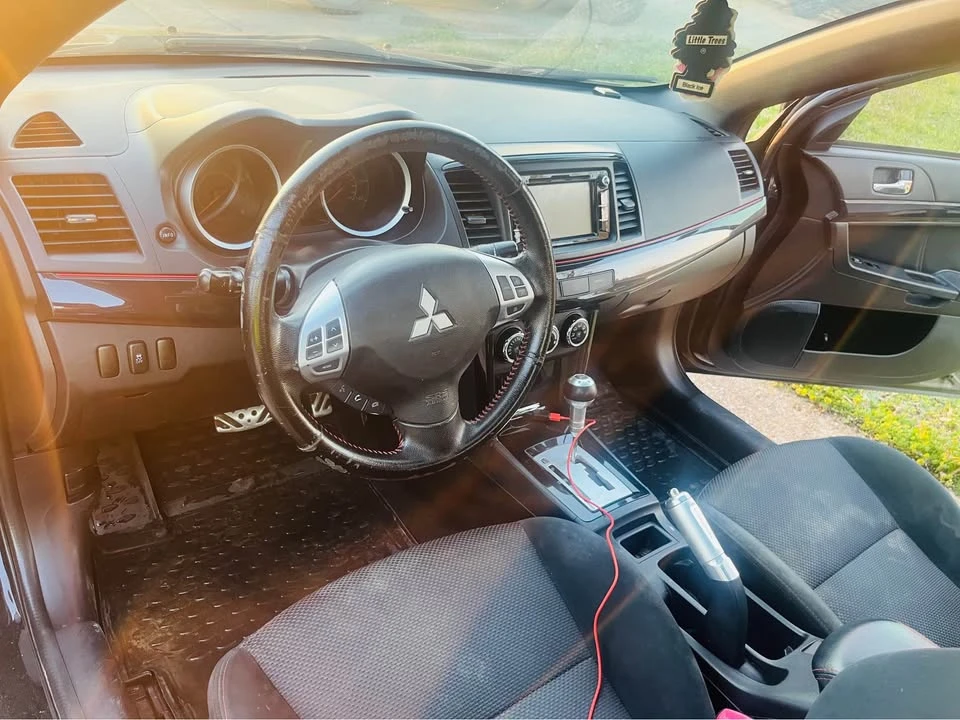 2017 Mitsubishi Lancer 10th Gen - Image 6 of 10
