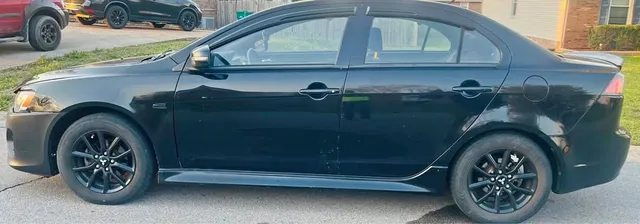 2017 Mitsubishi Lancer ES Sedan 4D