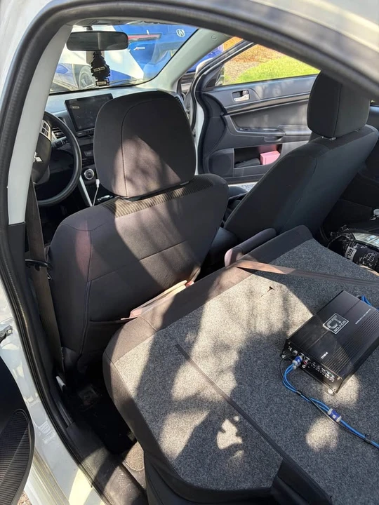 2017 Mitsubishi Lancer 9th Gen - Image 11 of 16