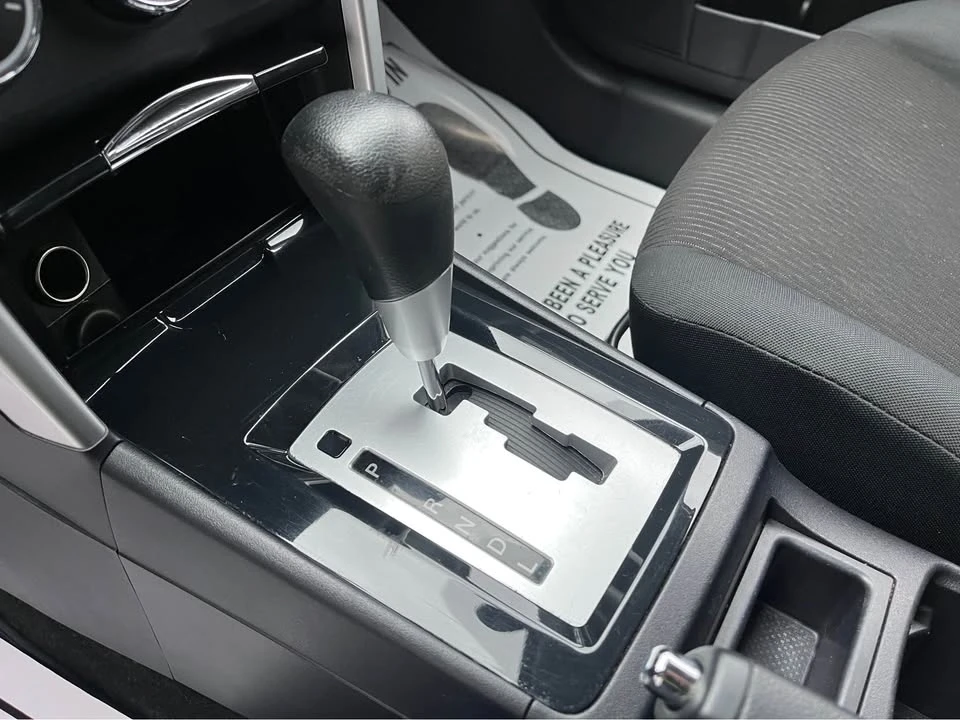 2017 Mitsubishi Lancer 10th Gen - Image 13 of 19