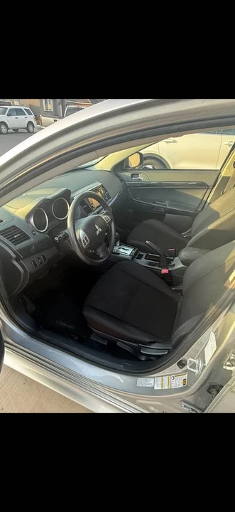 2017 Mitsubishi Lancer - Image 9 of 15