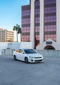 2017 Mitsubishi Lancer ES