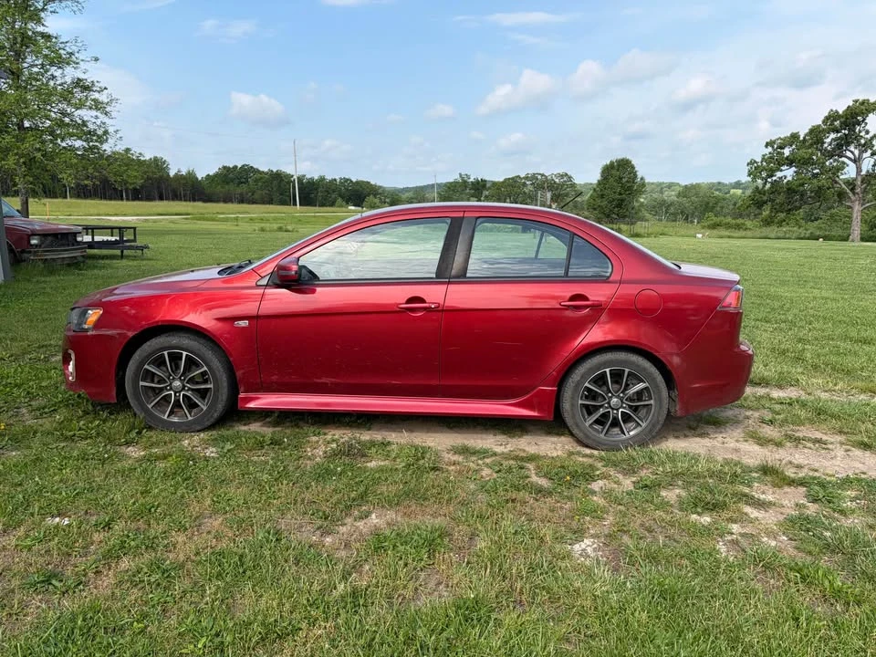2017 Mitsubishi Lancer - Image 6 of 8