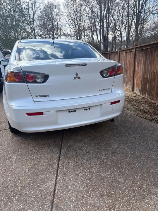 2017 Mitsubishi Lancer 10th Gen - Image 3 of 11