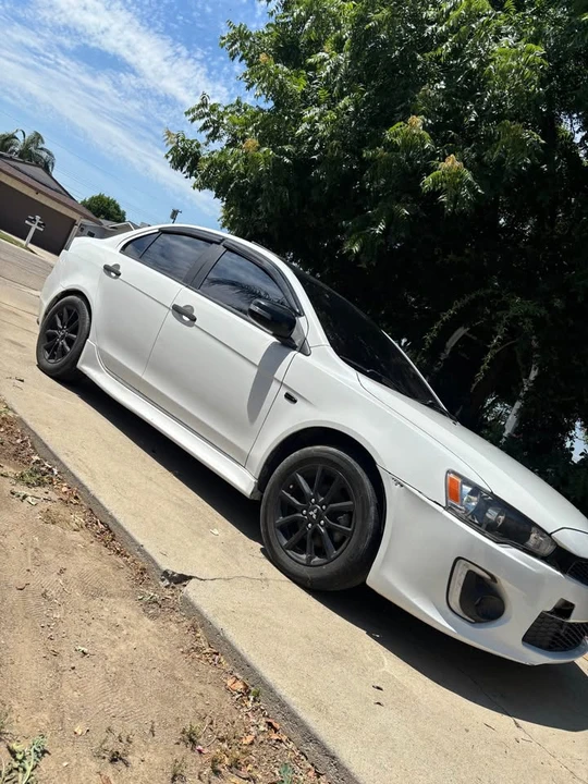 2017 Mitsubishi Lancer 10th Gen - Image 10 of 10