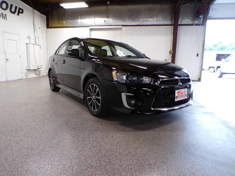 2017 Mitsubishi Lancer 10th Gen - Image 3 of 7