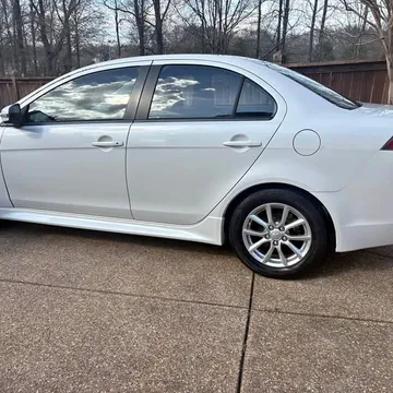 2017 Mitsubishi Lancer ES
