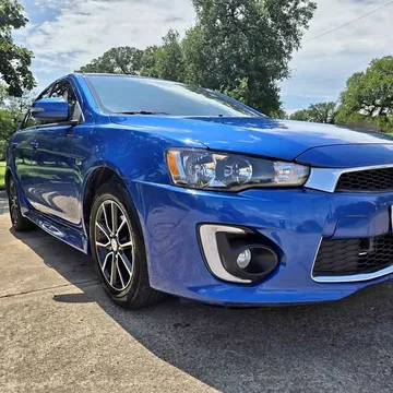 2017 Mitsubishi Lancer ES
