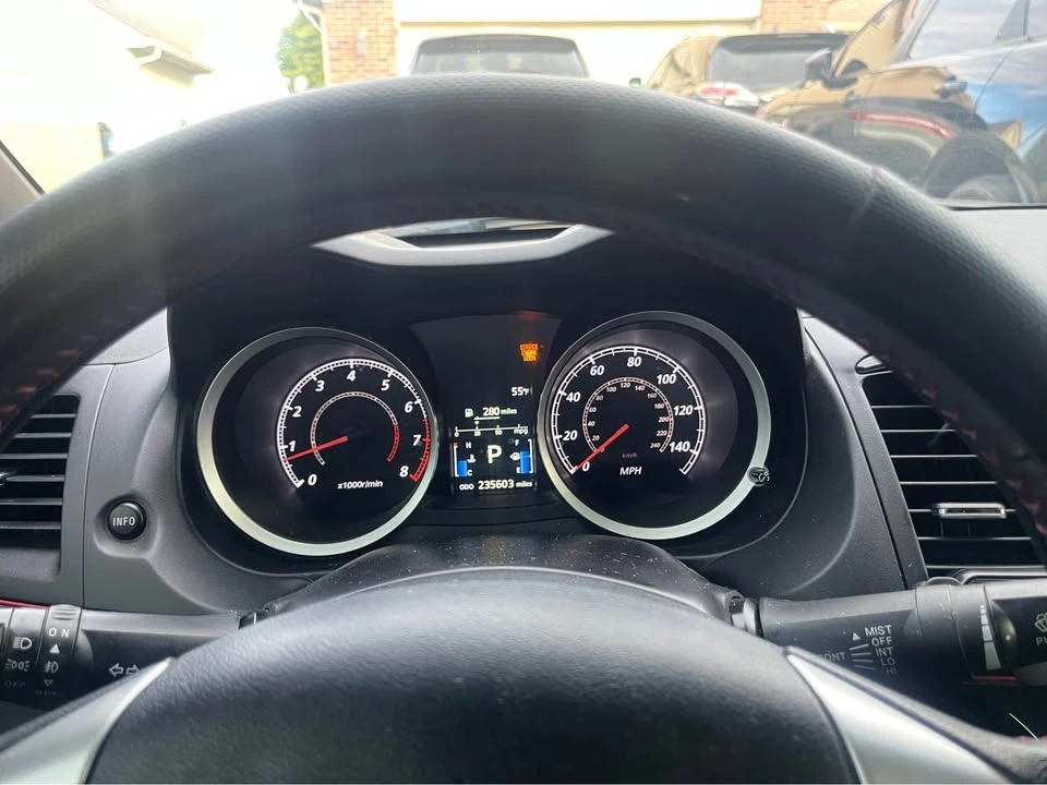 2017 Mitsubishi Lancer 9th Gen - Image 11 of 12